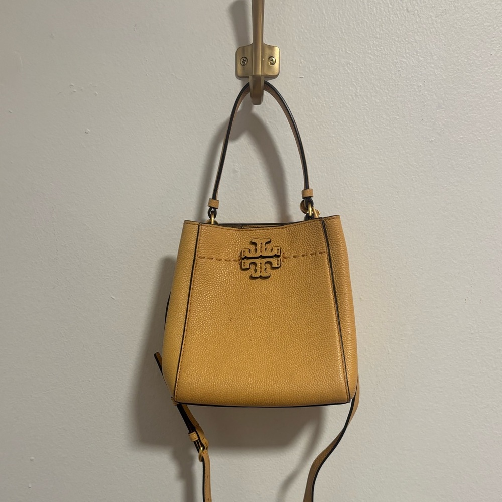 Tory Burch - Small McGraw Bucket Bag